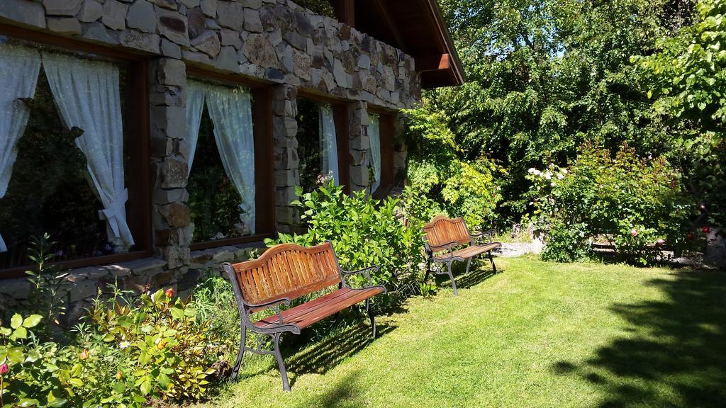 Hosteria Brisas Del Cerro Villa La Angostura Esterno foto