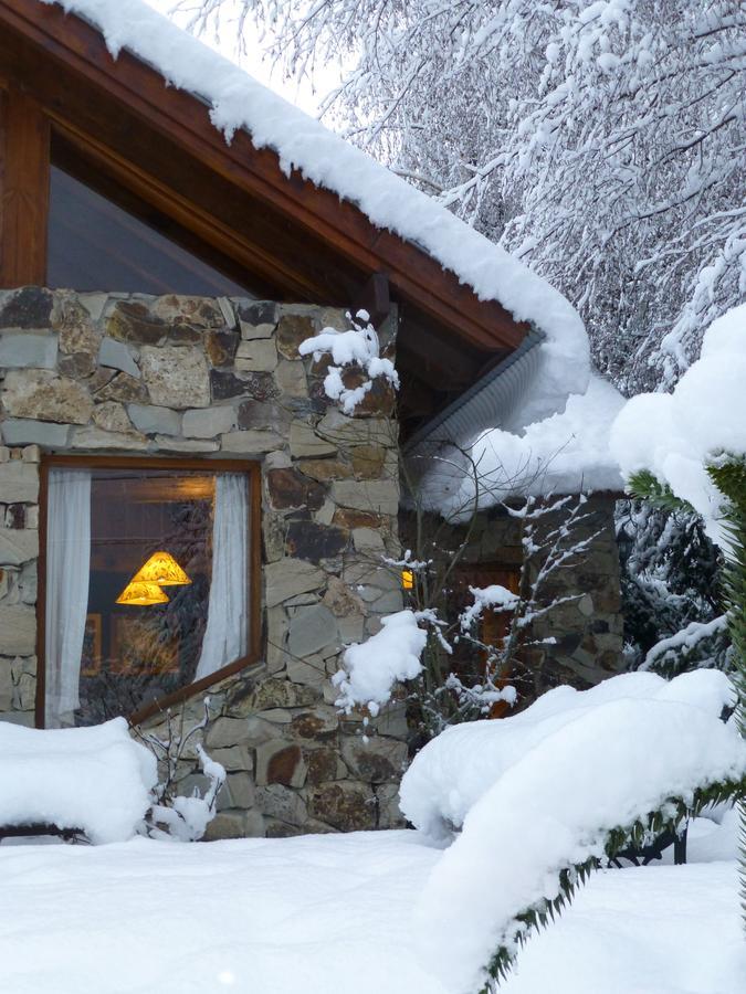 Hosteria Brisas Del Cerro Villa La Angostura Esterno foto