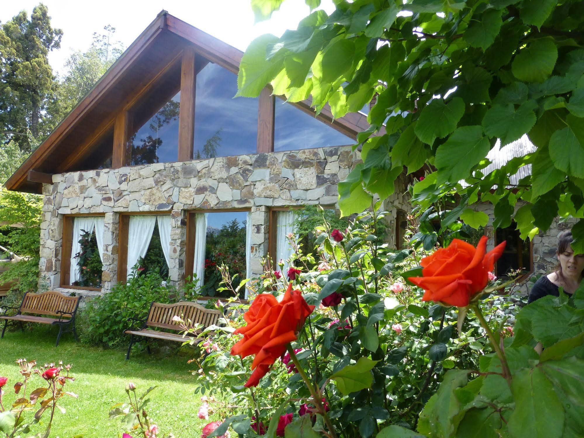 Hosteria Brisas Del Cerro Villa La Angostura Esterno foto