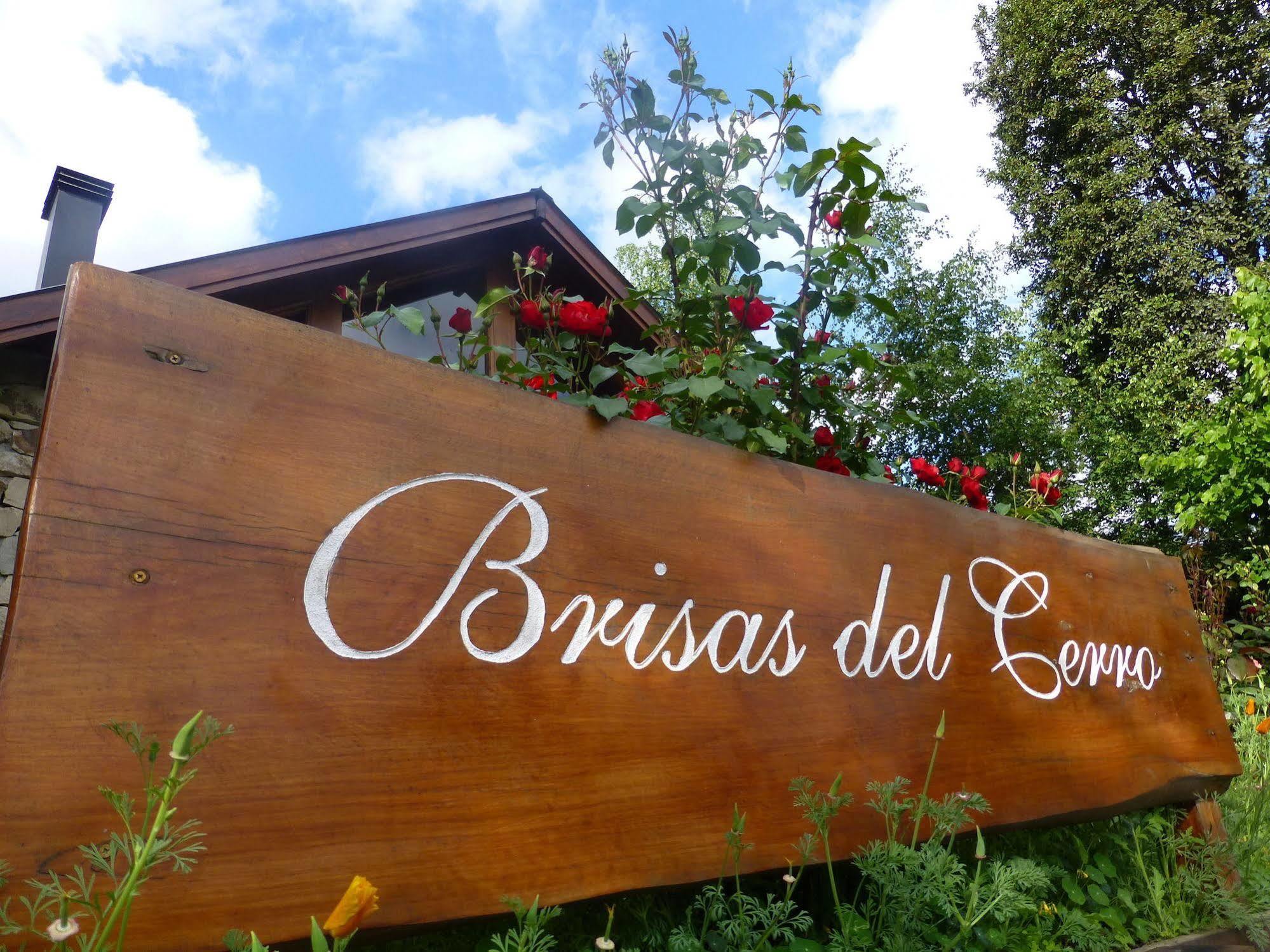 Hosteria Brisas Del Cerro Villa La Angostura Esterno foto