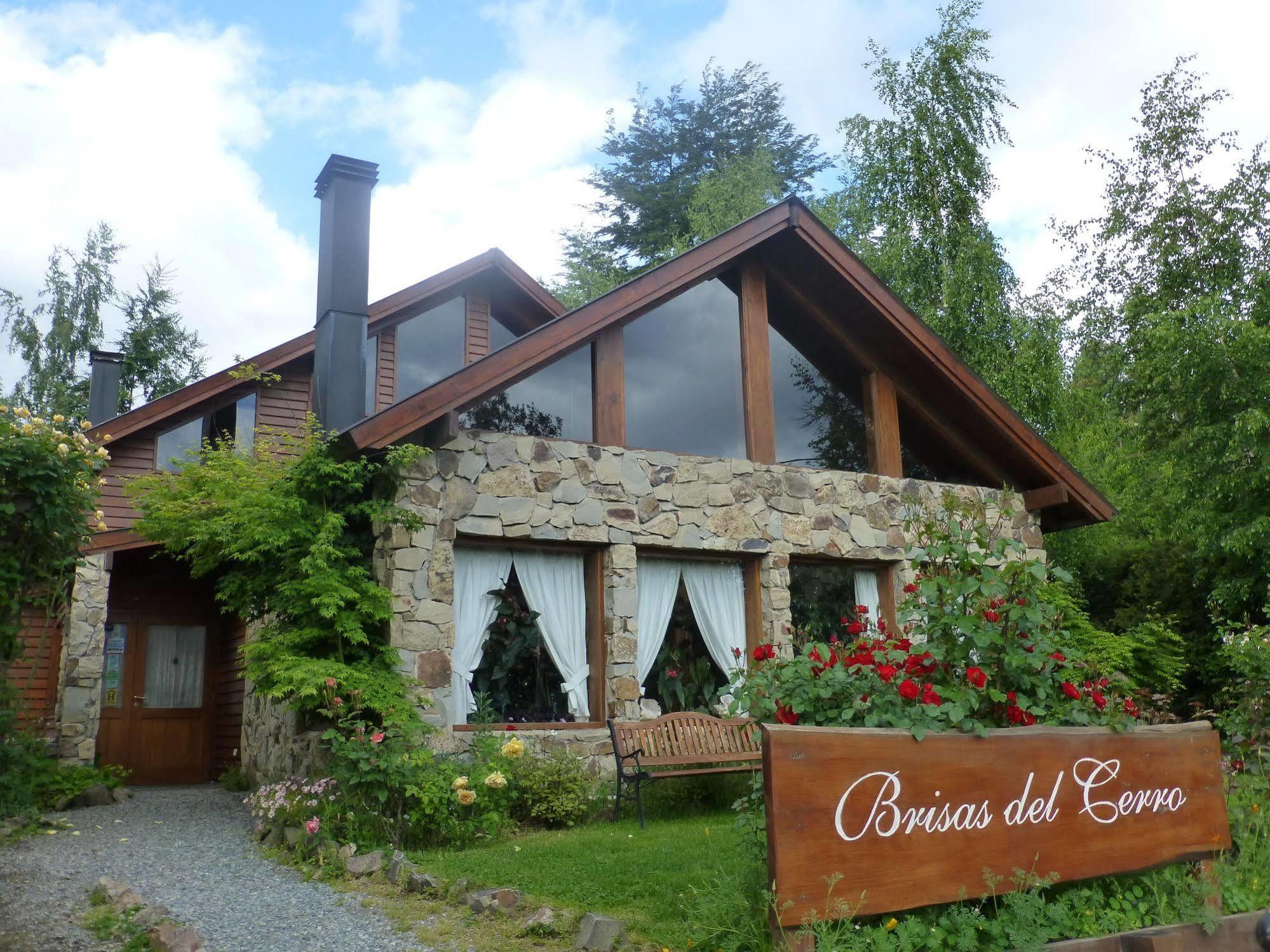 Hosteria Brisas Del Cerro Villa La Angostura Esterno foto