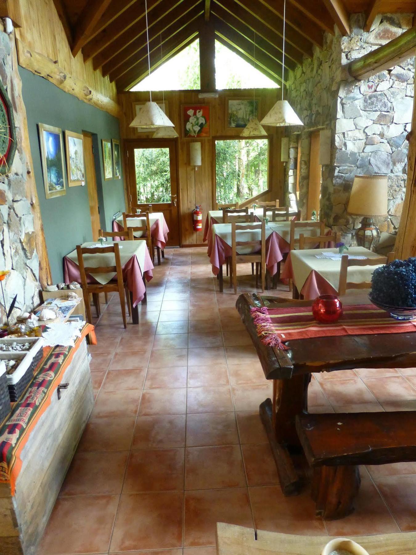 Hosteria Brisas Del Cerro Villa La Angostura Esterno foto