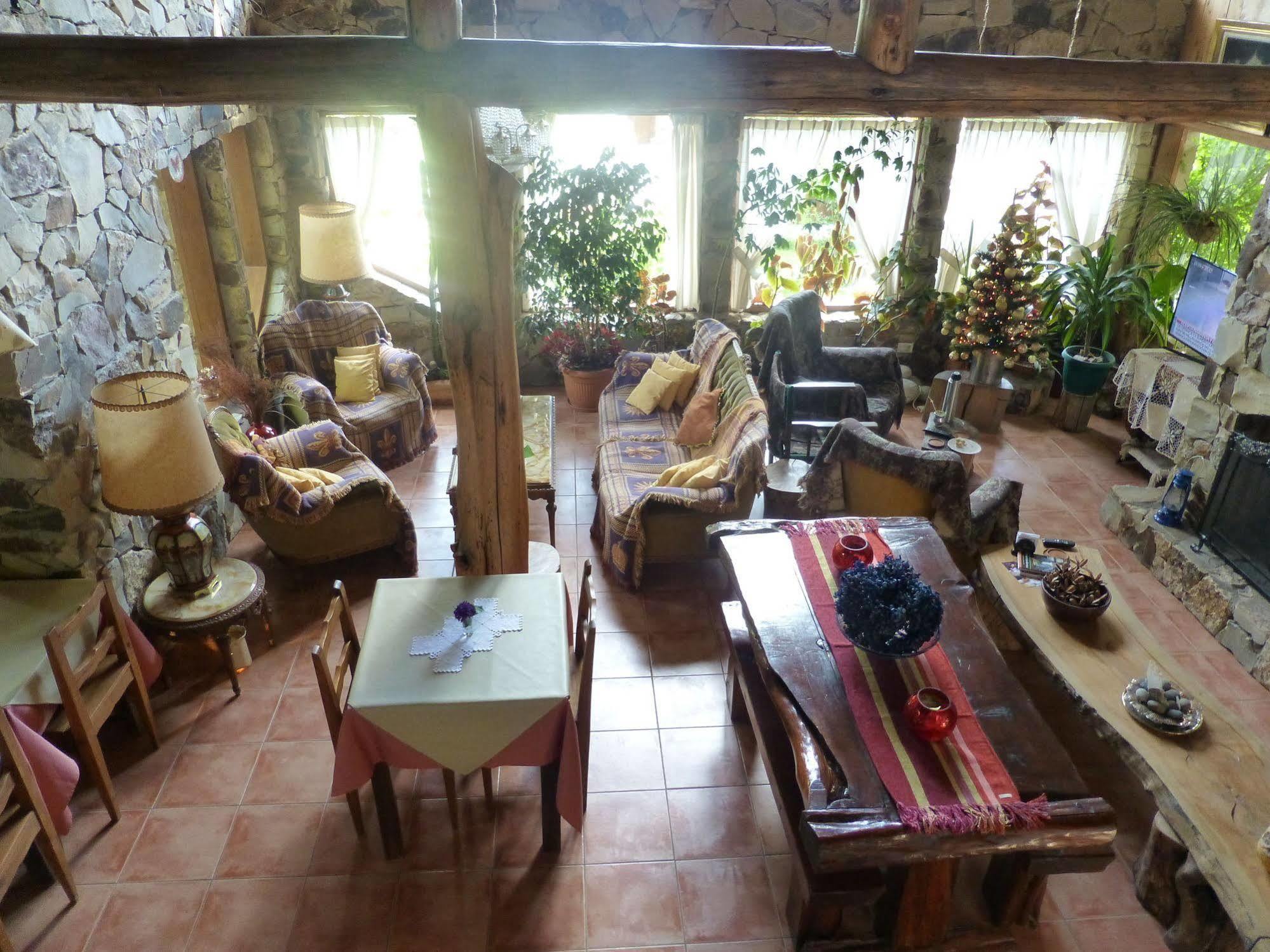 Hosteria Brisas Del Cerro Villa La Angostura Esterno foto