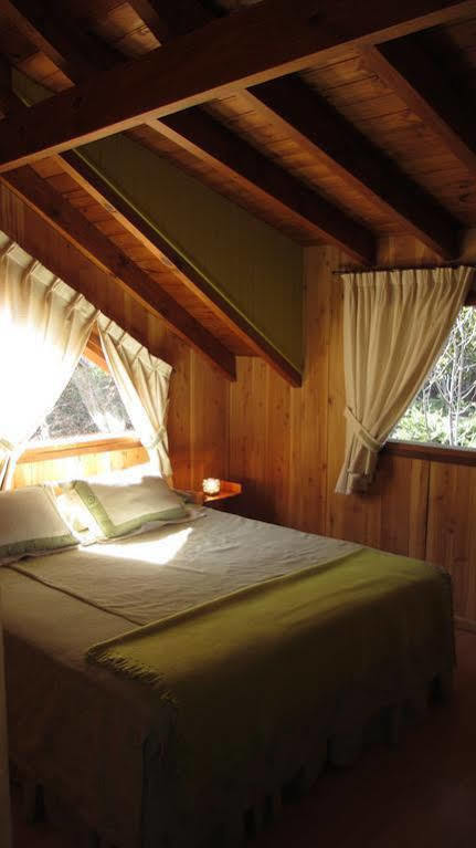 Hosteria Brisas Del Cerro Villa La Angostura Esterno foto